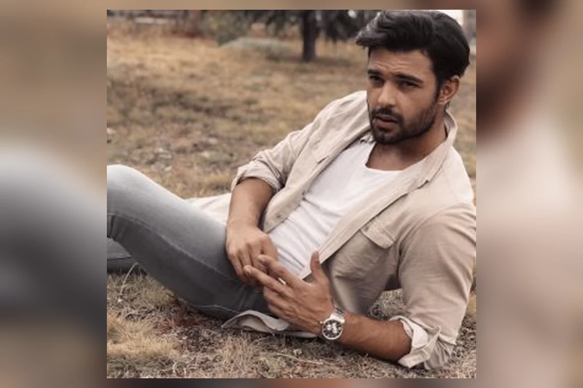 Berk Bakioğlu, Kayıp Zaman Kadrosunda