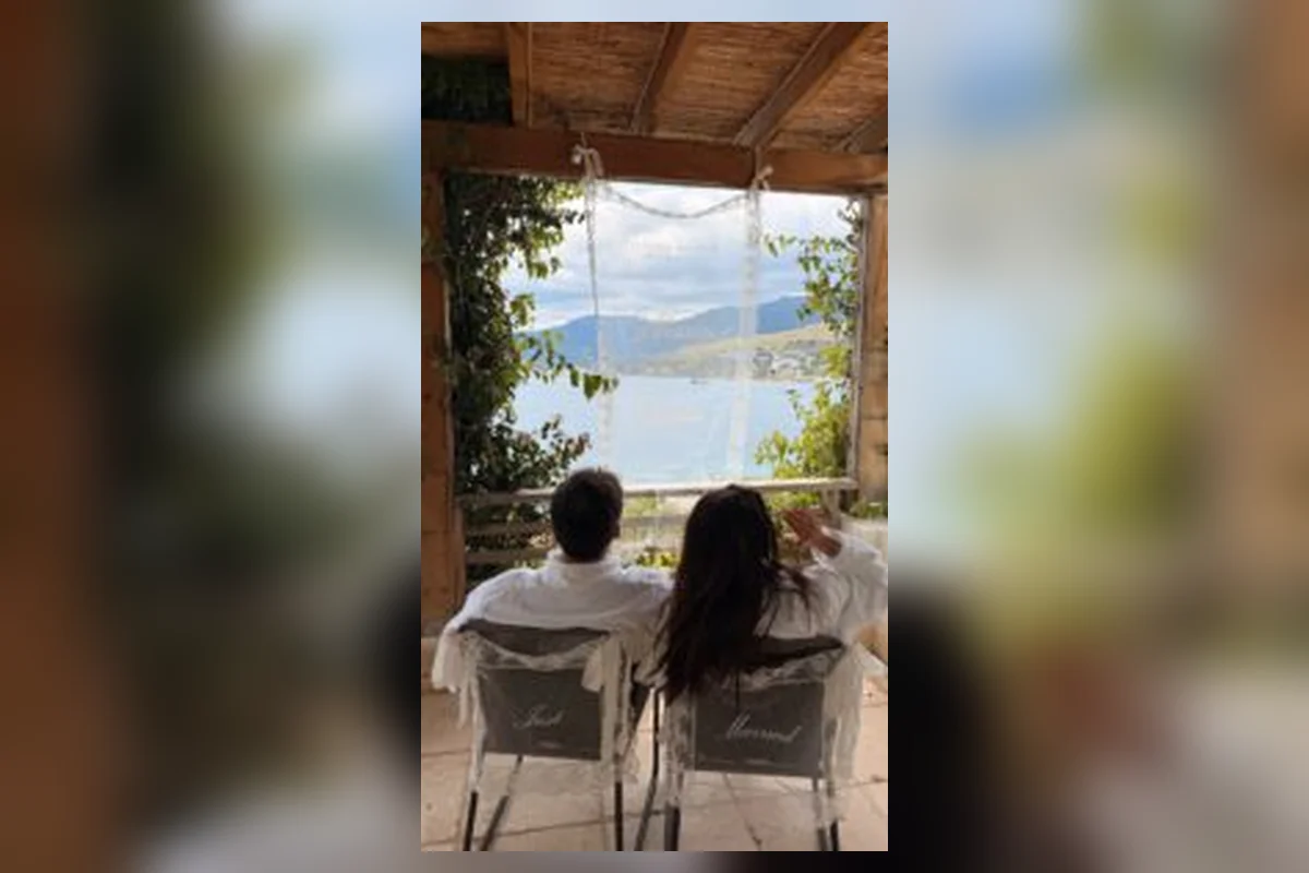 Nesrin Cavadzade: Hem Set Hem Nikah Bir Arada!