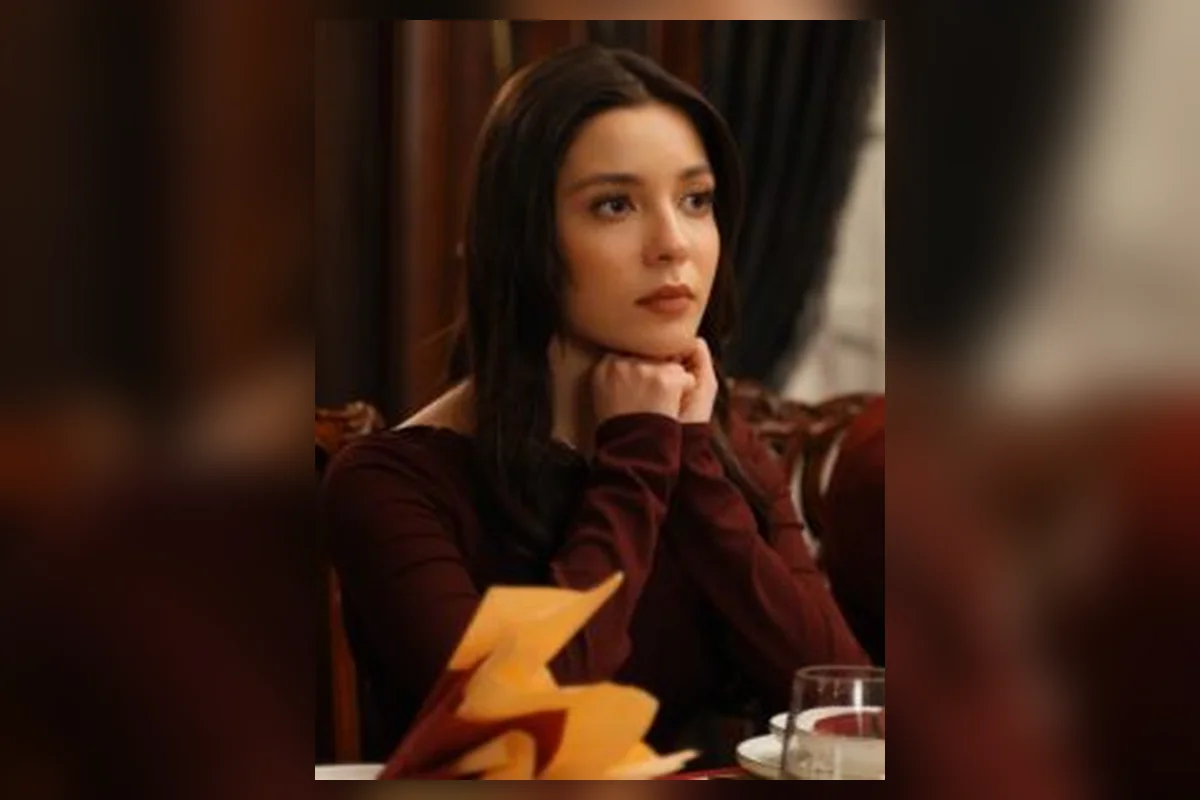 Alperen Duymaz ve Lara Aslan'dan Urla'da Aşk Hikayesi