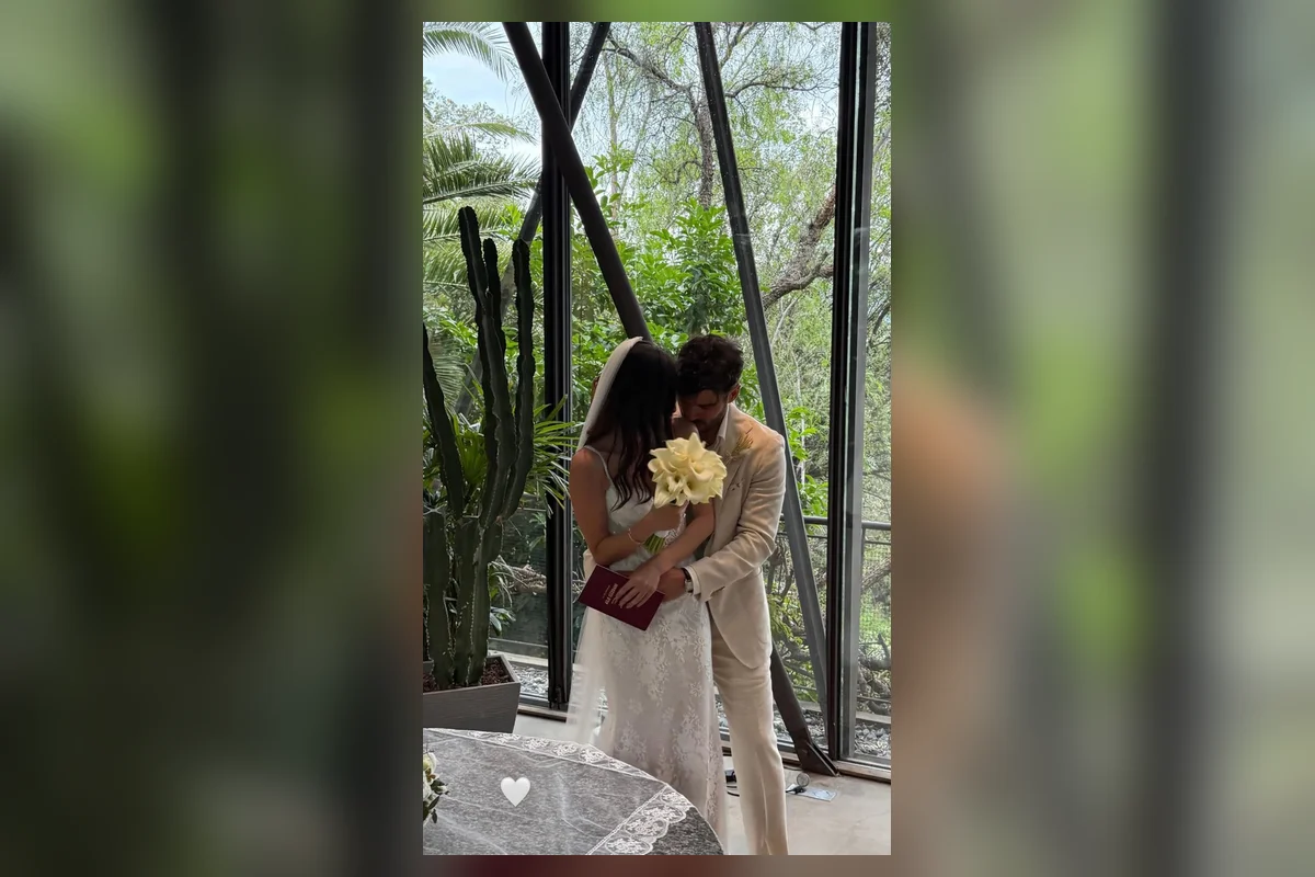 Nesrin Cavadzade Nikah Sonrası Daha 17 Setine Koştu