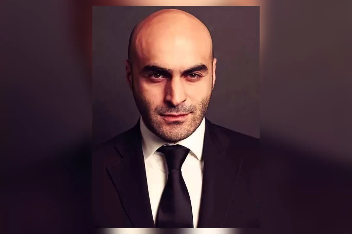Alper Kul BKM Sahnesinde TÜRSAK İçin Oynuyor