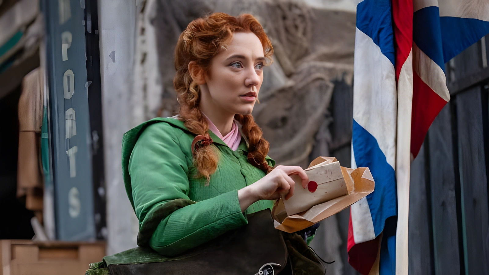 BBC ve MGM+ ortak yapımı İki Şehrin Hikayesi dizisinin afişi