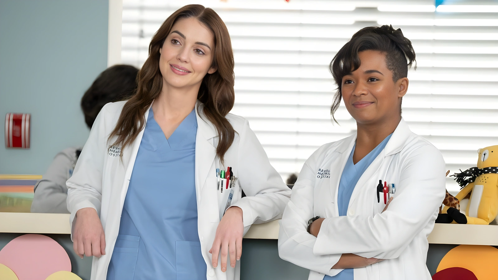 Grey's Anatomy ekibi ve yeni spin-off'un yaratıcı kadrosu