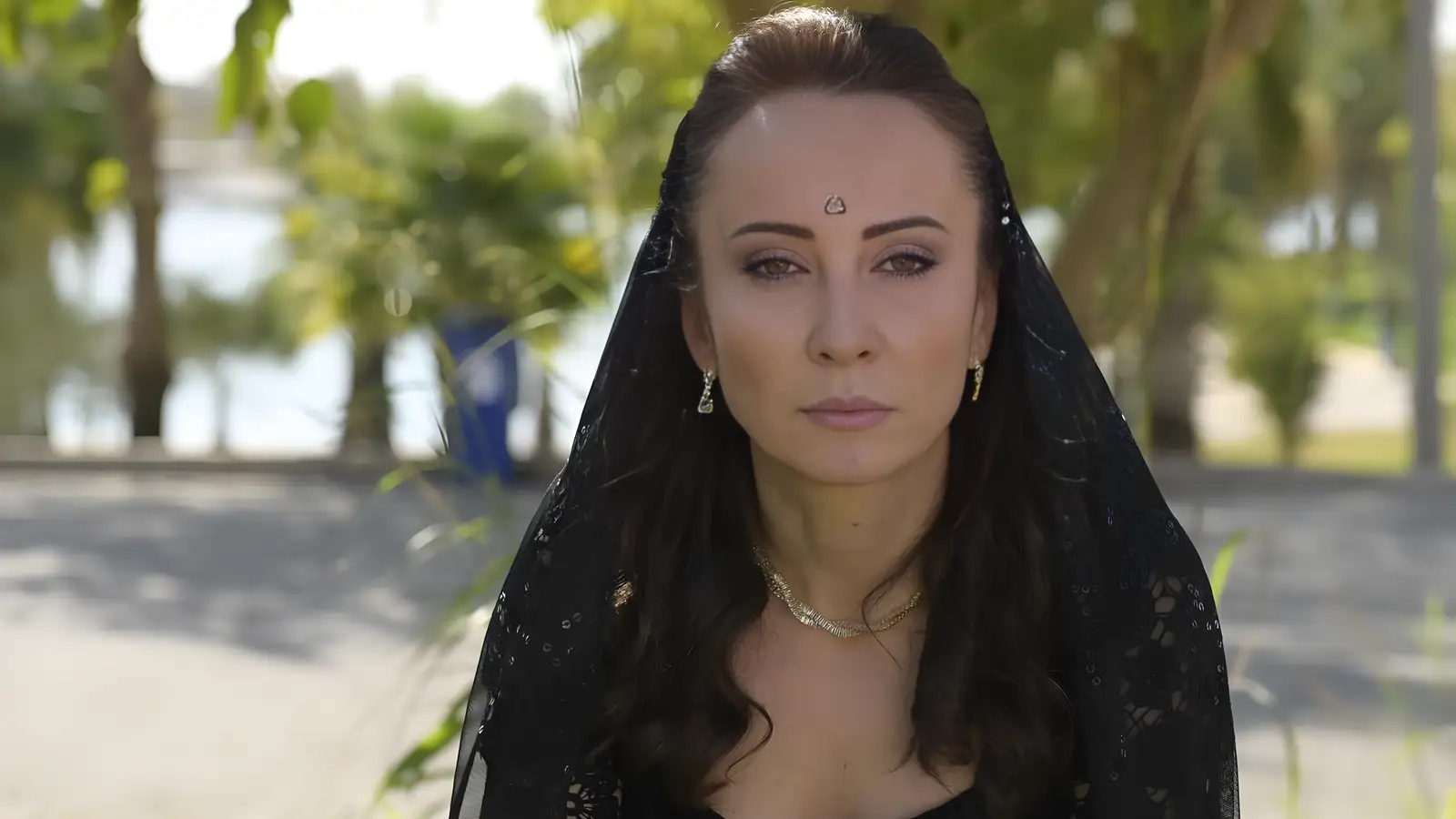 Halef Köklerin Çağrısı Sonrası Kanal D Yeni Dizi Haysiyet