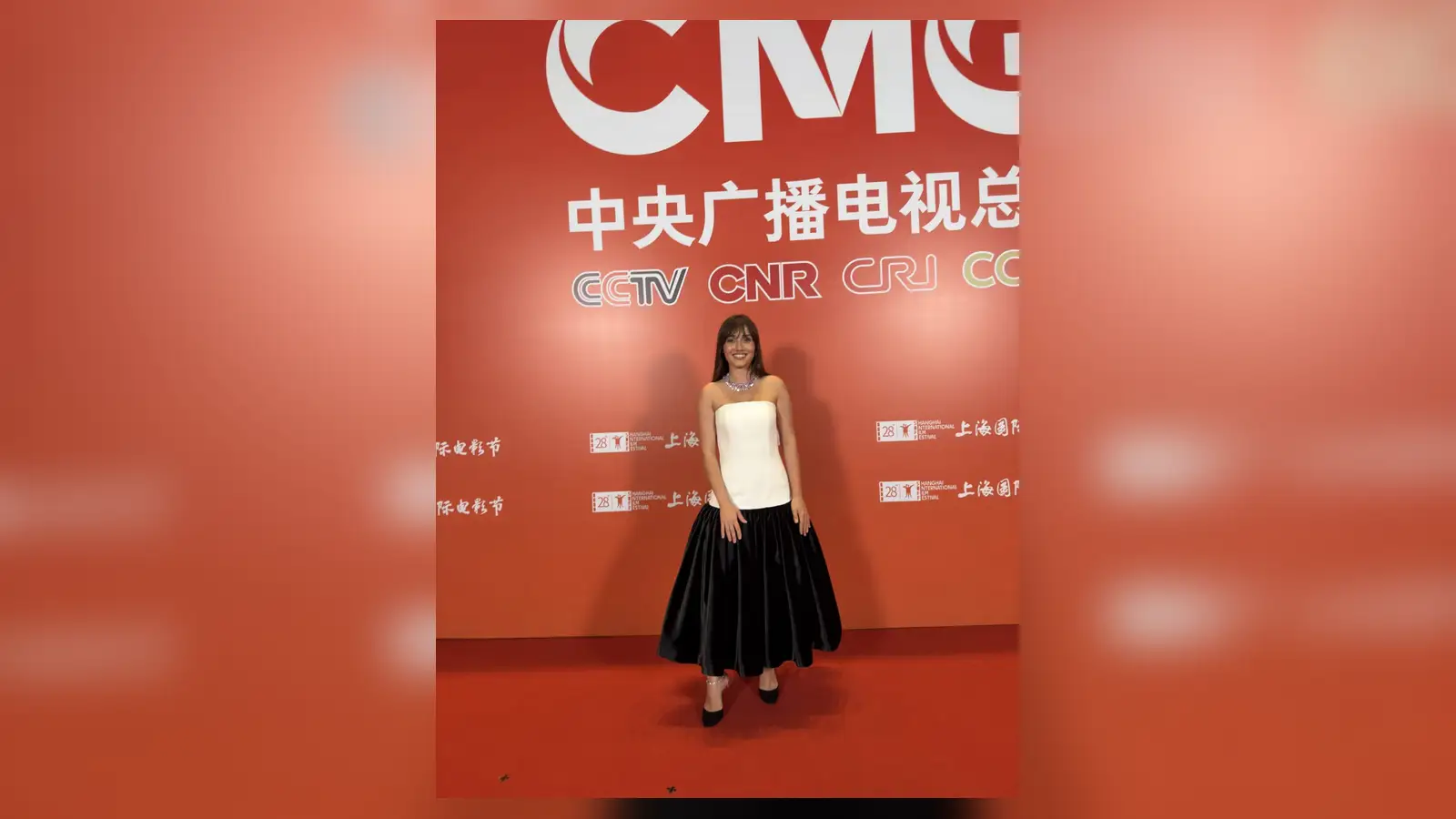Sevda Erginci ve Büşra Bülbül Shanghai Film Festivali'nde