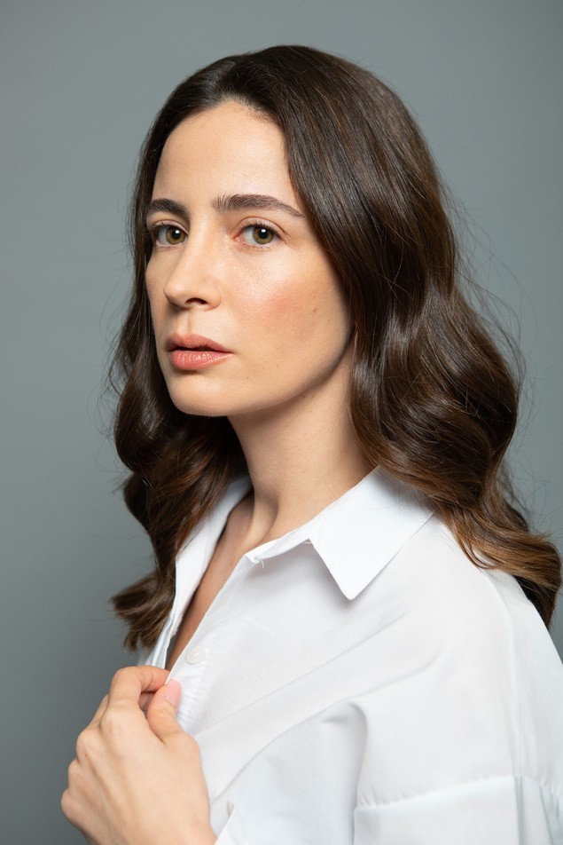 Esra Şengünalp Resmi