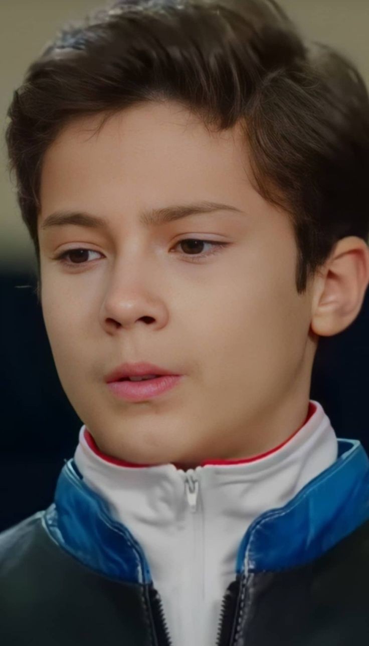 Çağan Efe Ak Resmi