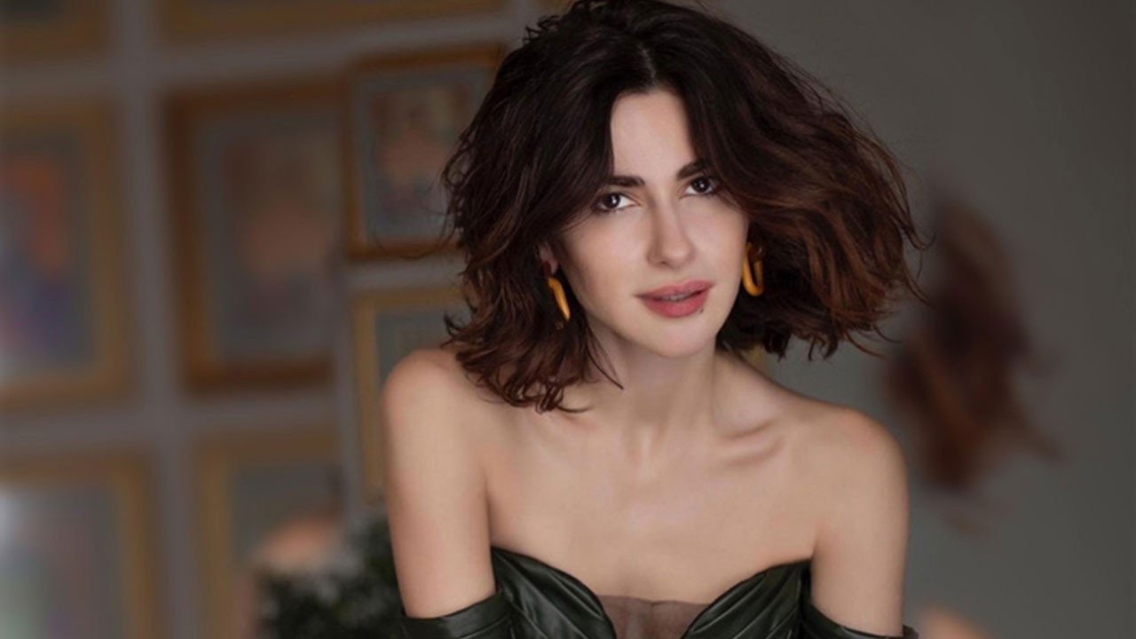 Nesrin Cavadzade