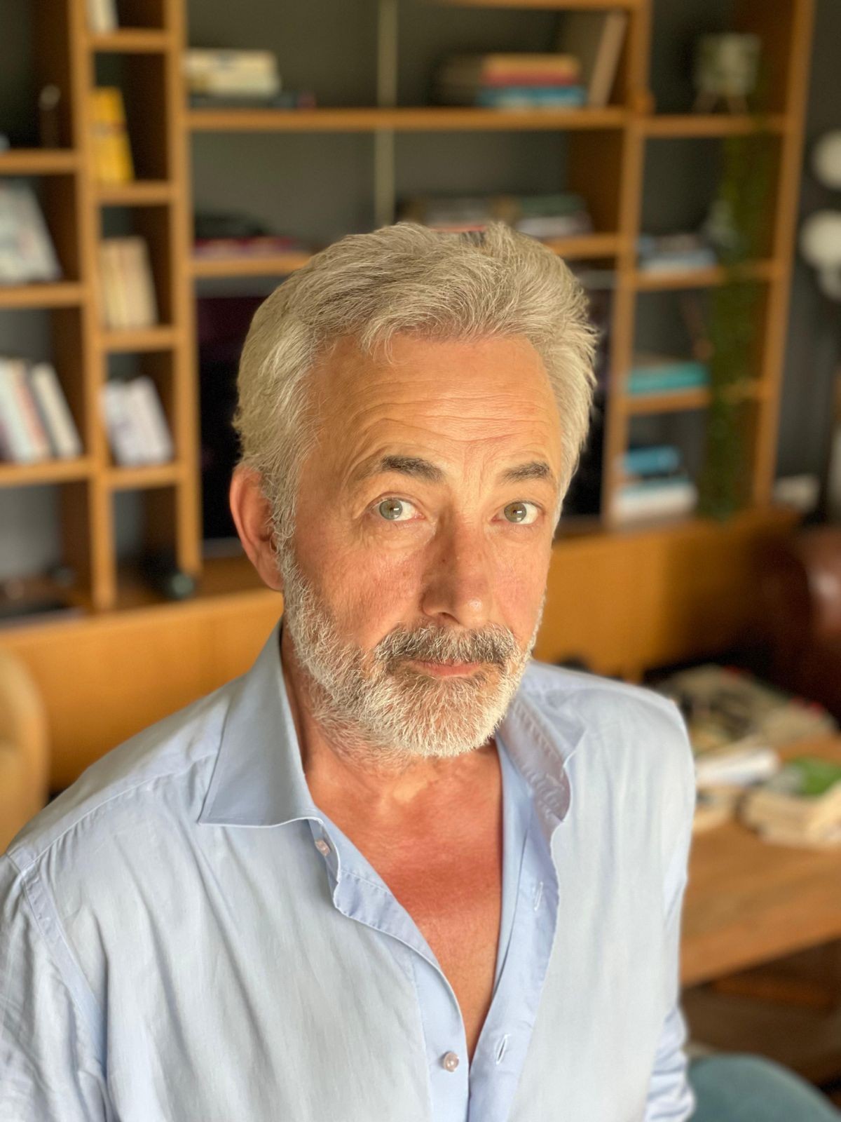 Mehmet Aslantuğ Resmi