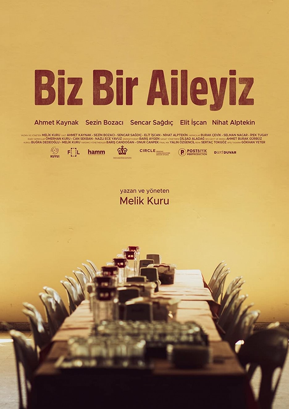 Biz Bir Aileyiz