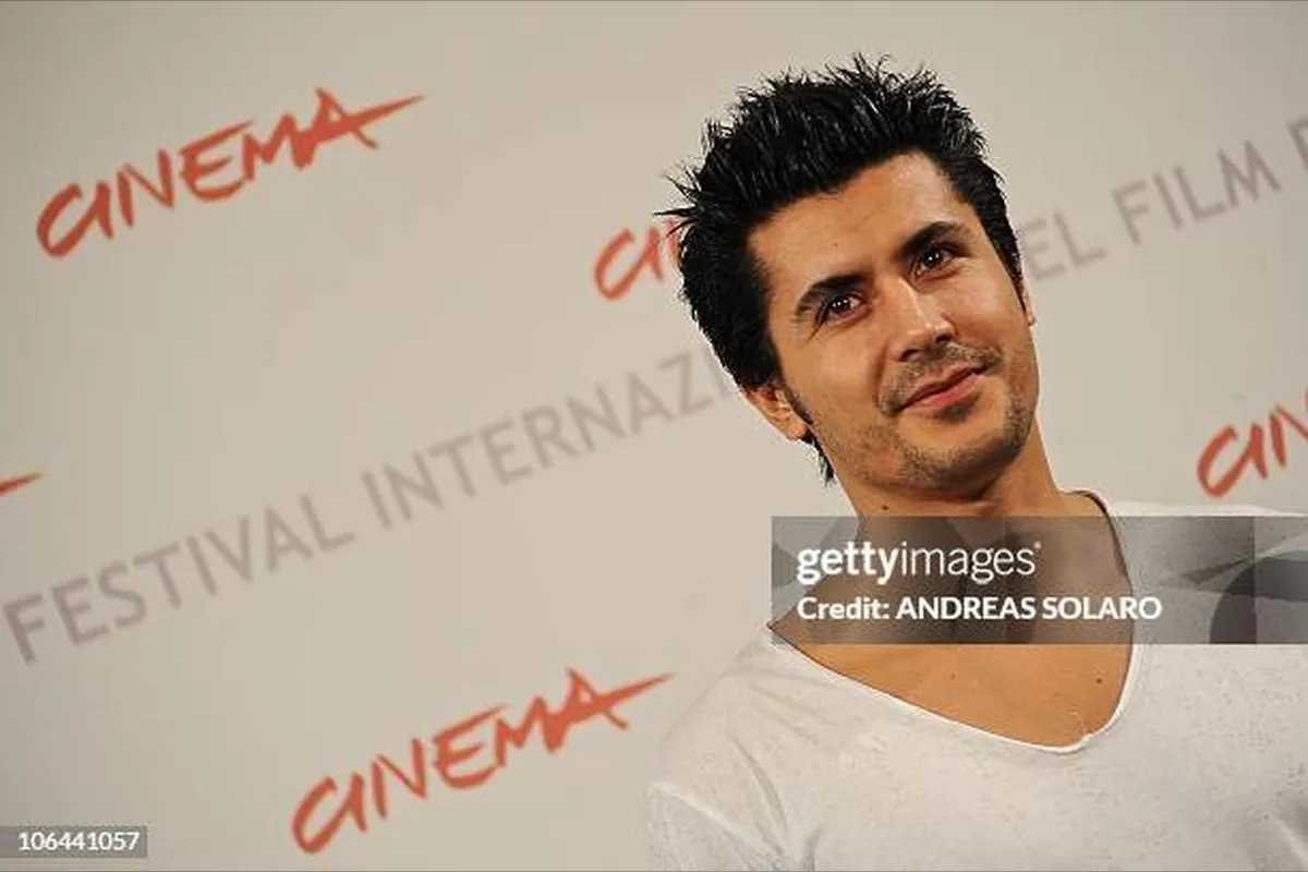 Ertem Eser - Ertem Eser'in Kariyer Yolculuğu ve Gelin Dizisi