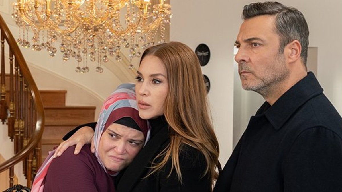 Kızılcık Şerbeti 132. Bölüm: Kıvılcım'ı Acı Bir Sürpriz Bekliyor!