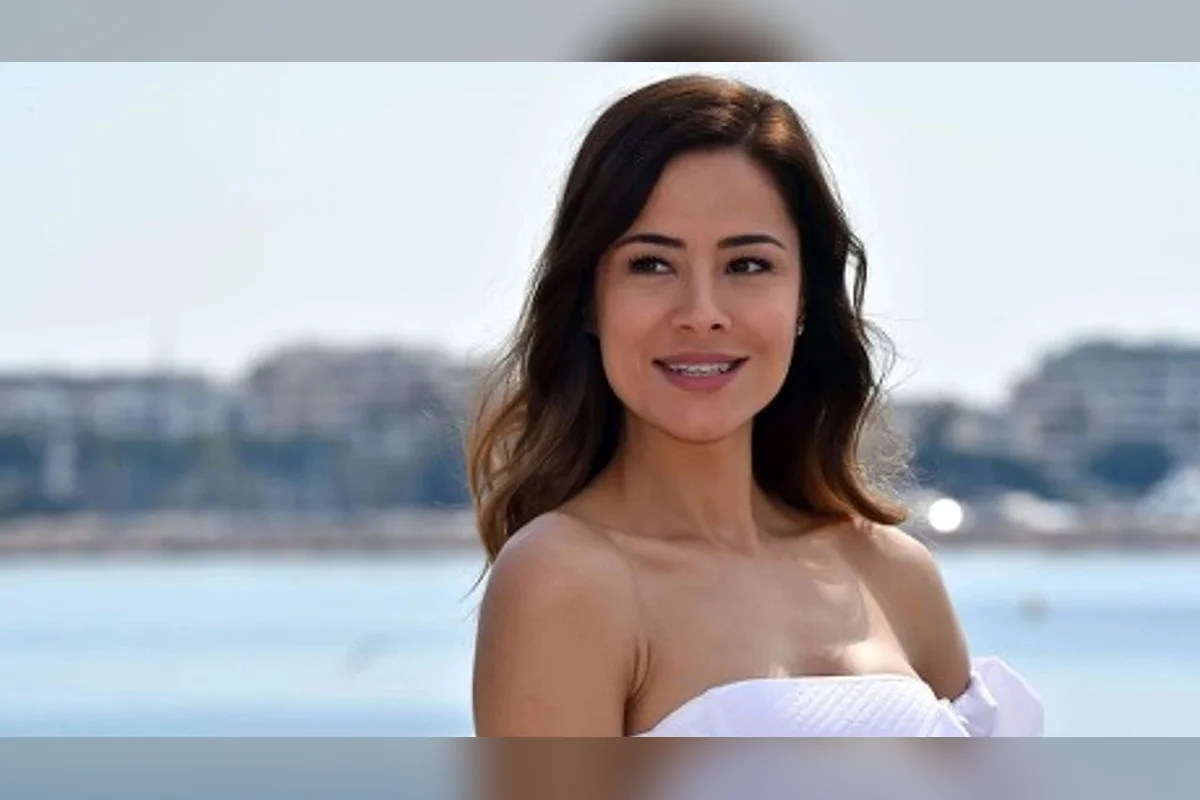 Özlem Conker Kimdir? Sevdiğim Sensin Dizisi Fatoş Parsoğlu Kaç Yaşında?